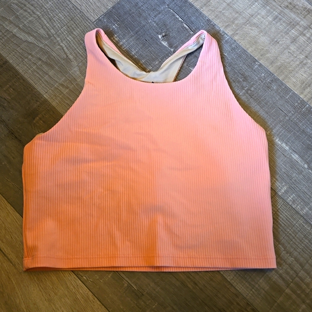 Athletic top